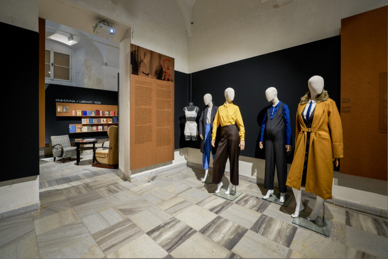 3_MPcivilizovanaZena_expozice (13)WEB thumbnail